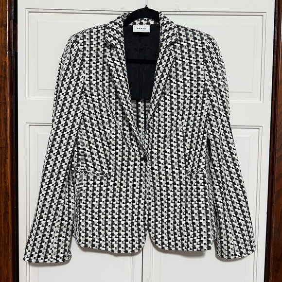 Akris Punto Jackets & Blazers - Akris Punto Women’s Black White Soundboard Woven Pattern jacket blazer size 10
